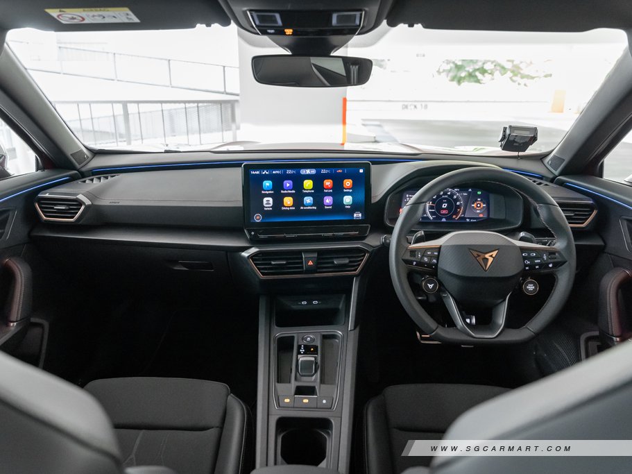 https://i.i-sgcm.com/new_cars/cars/12806/12806_g36