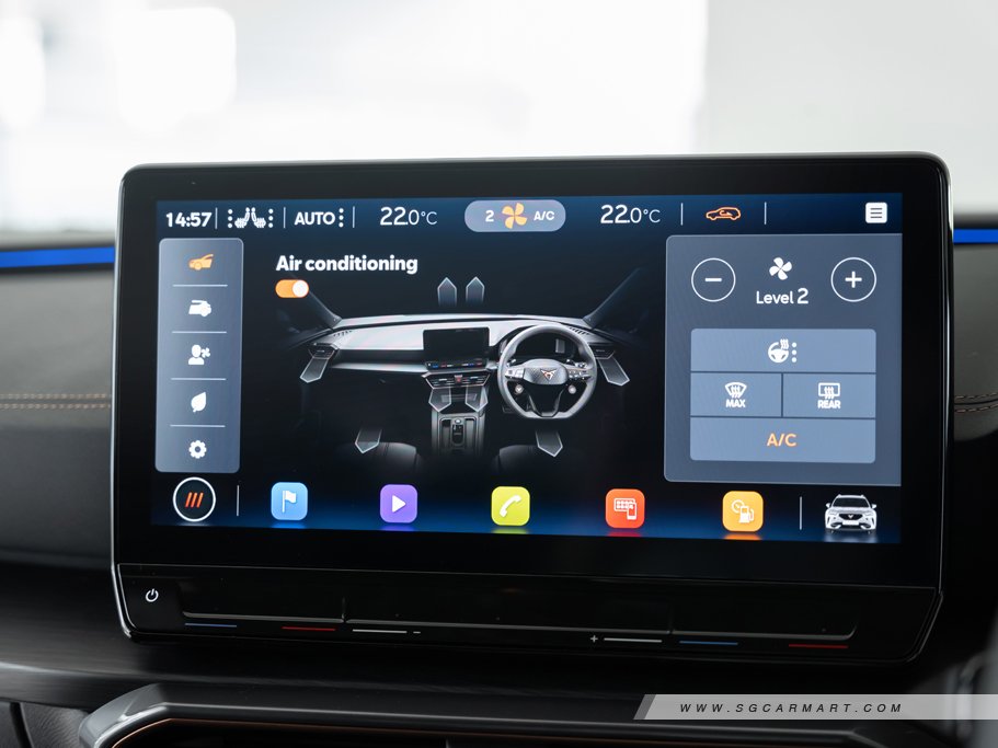 https://i.i-sgcm.com/new_cars/cars/12806/12806_g56