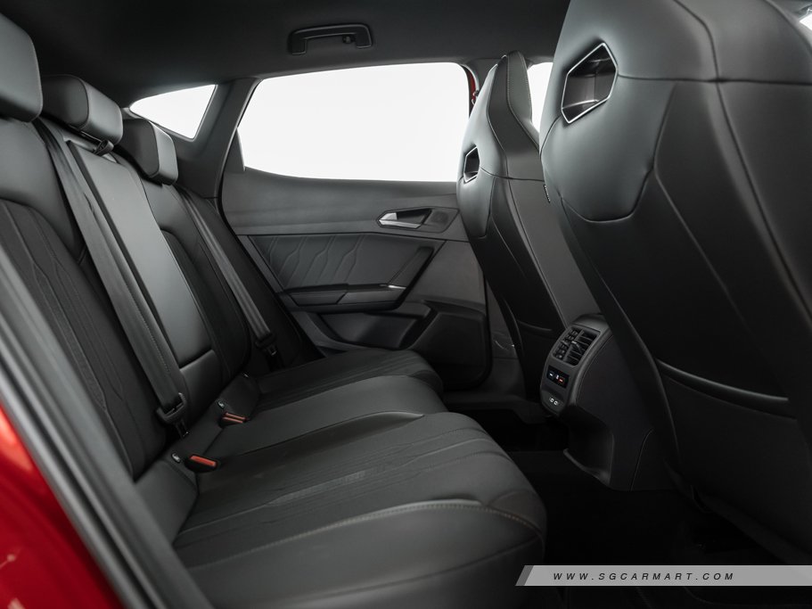 https://i.i-sgcm.com/new_cars/cars/12806/12806_g79