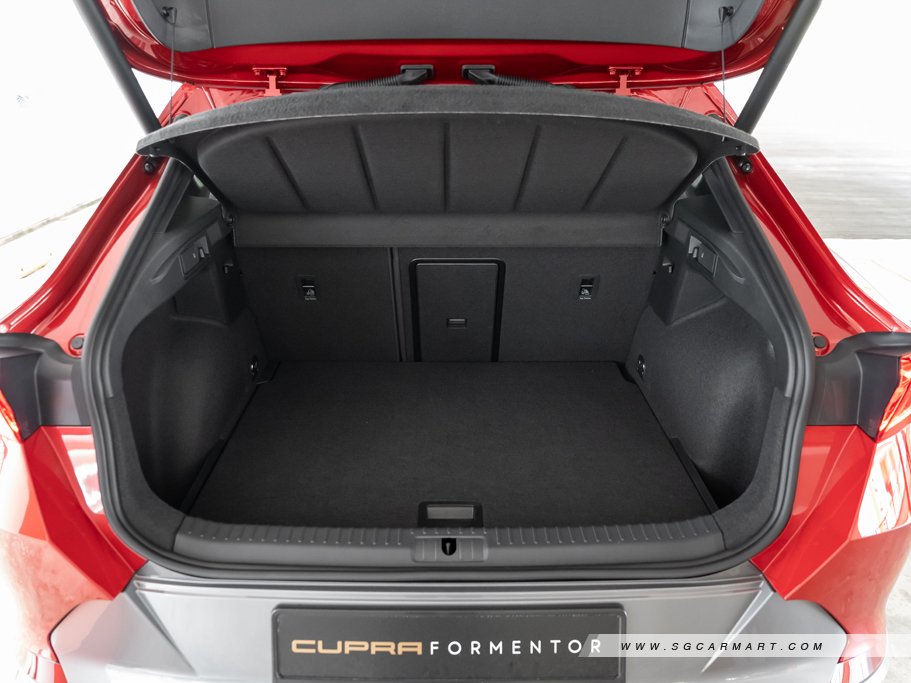 https://i.i-sgcm.com/new_cars/cars/12806/12806_g82