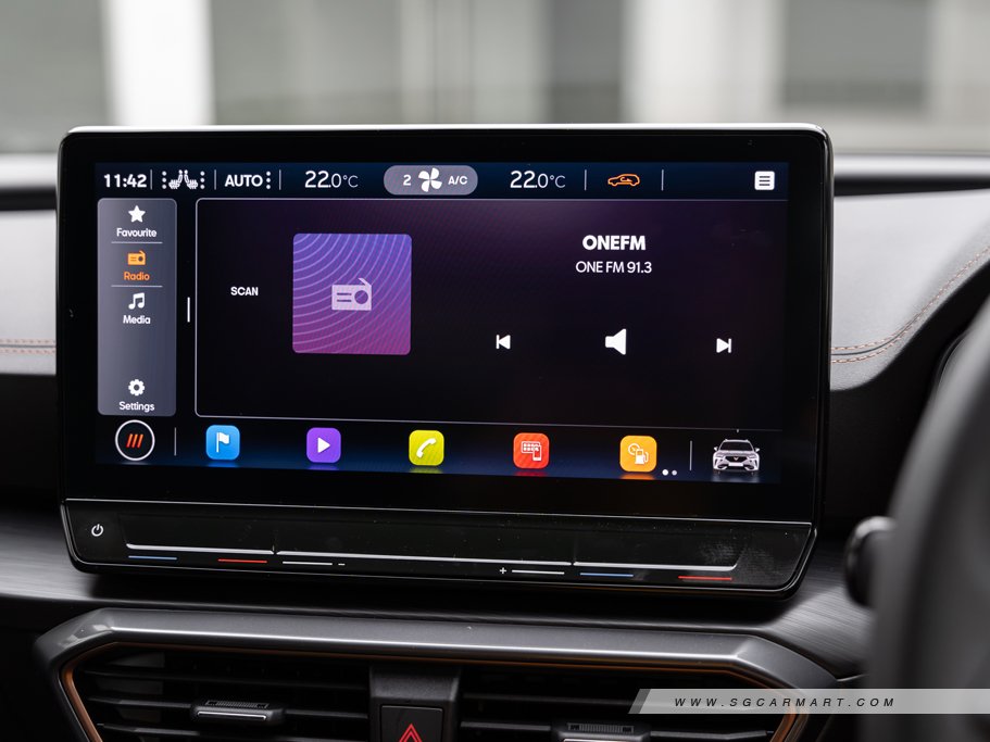 https://i.i-sgcm.com/new_cars/cars/12806/12806_g97