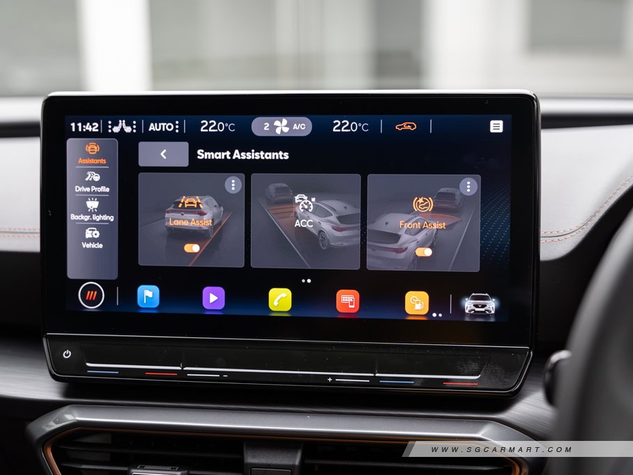 https://i.i-sgcm.com/new_cars/cars/12806/12806_g98