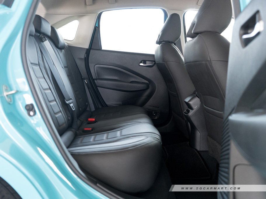 https://i.i-sgcm.com/new_cars/cars/12807/12807_g97