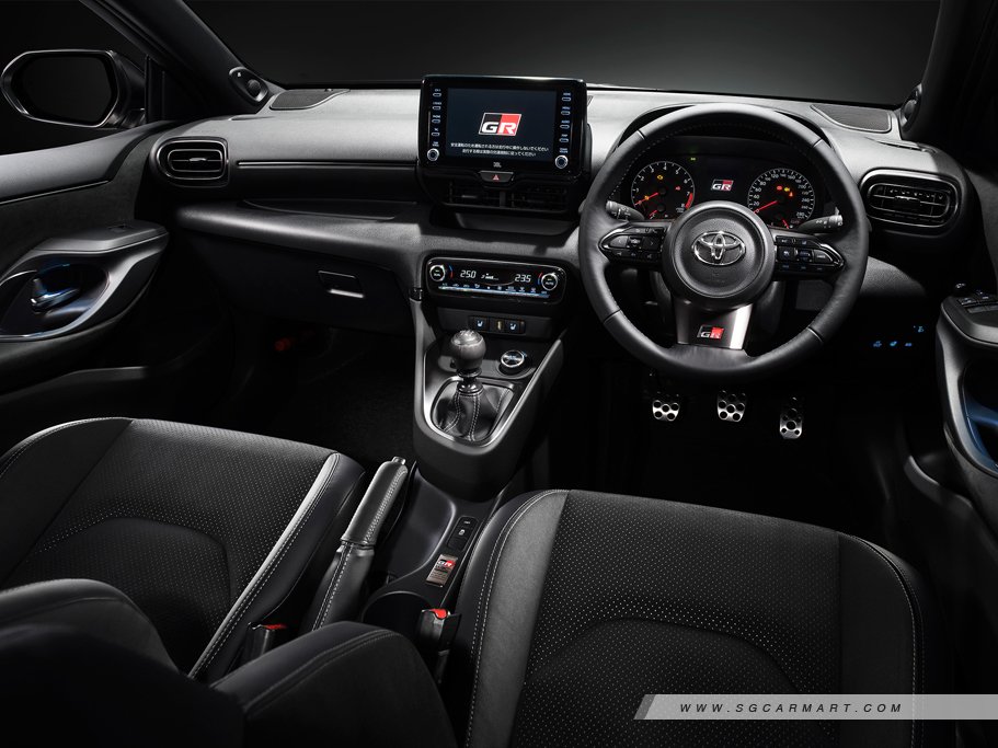 https://i.i-sgcm.com/new_cars/cars/12809/12809_g8