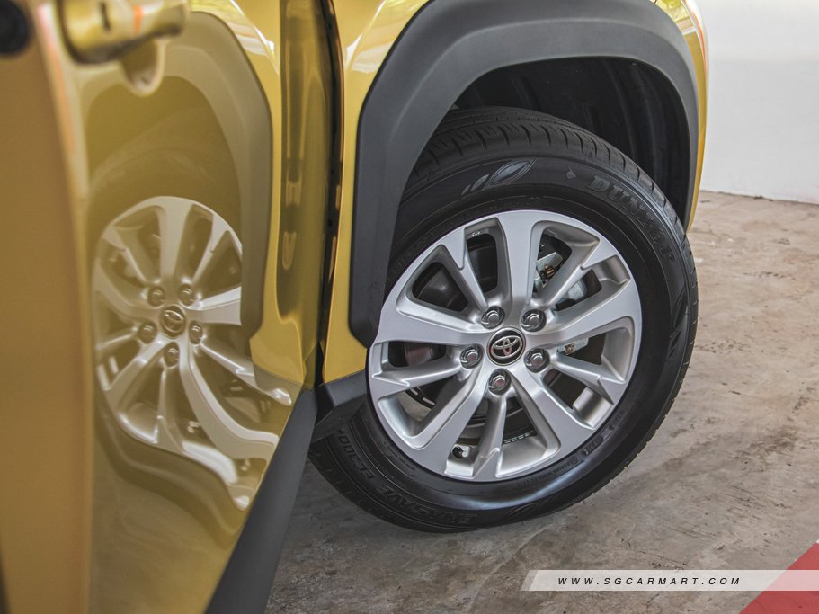 https://i.i-sgcm.com/new_cars/cars/12810/12810_g25