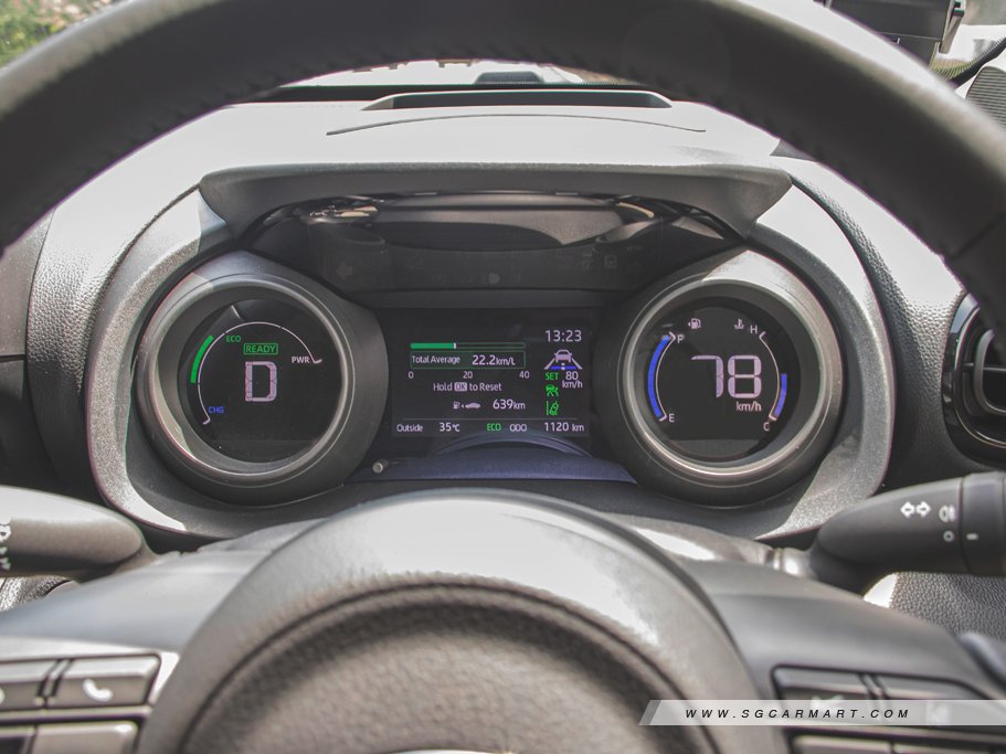 https://i.i-sgcm.com/new_cars/cars/12810/12810_g37