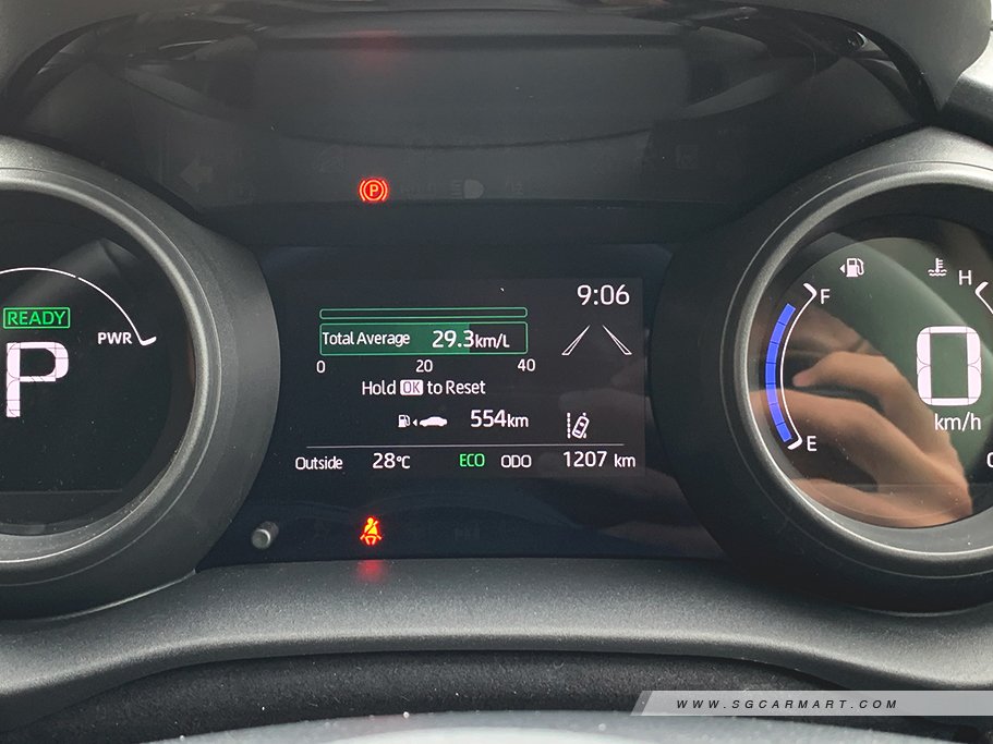 https://i.i-sgcm.com/new_cars/cars/12810/12810_g40