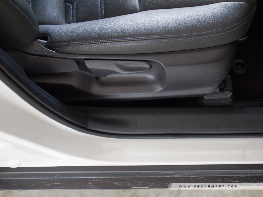 https://i.i-sgcm.com/new_cars/cars/12810/12810_g79