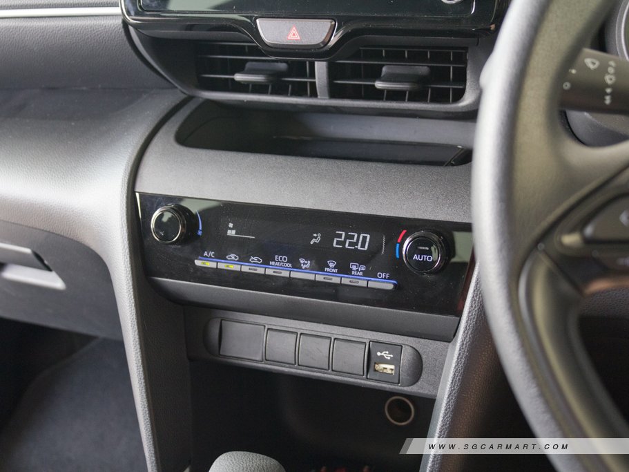 https://i.i-sgcm.com/new_cars/cars/12810/12810_g83