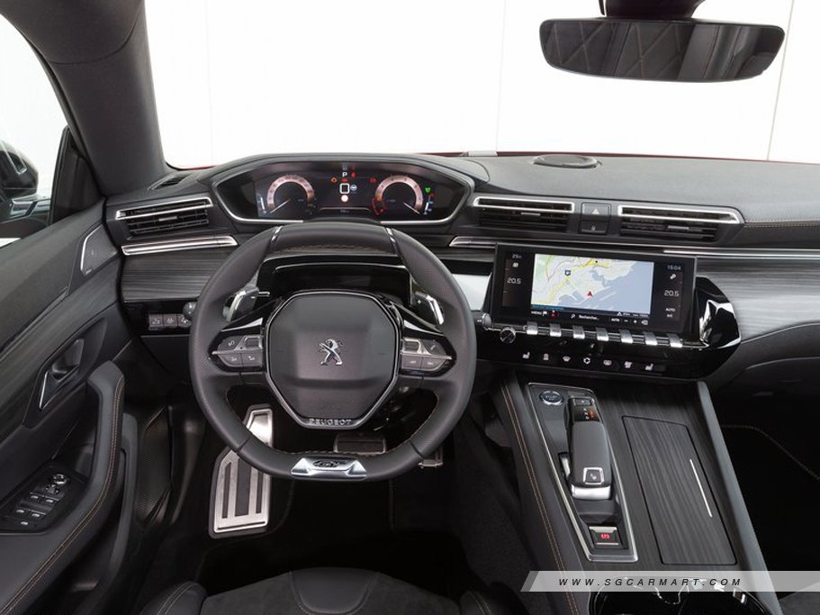 https://i.i-sgcm.com/new_cars/cars/12813/12813_g13