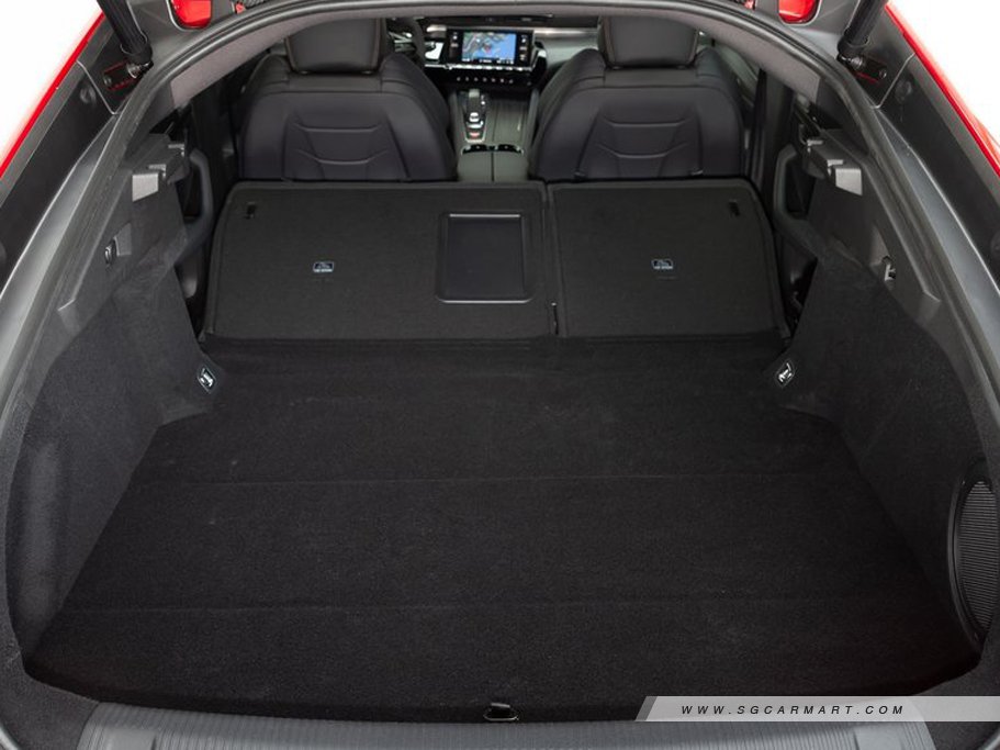 https://i.i-sgcm.com/new_cars/cars/12813/12813_g16