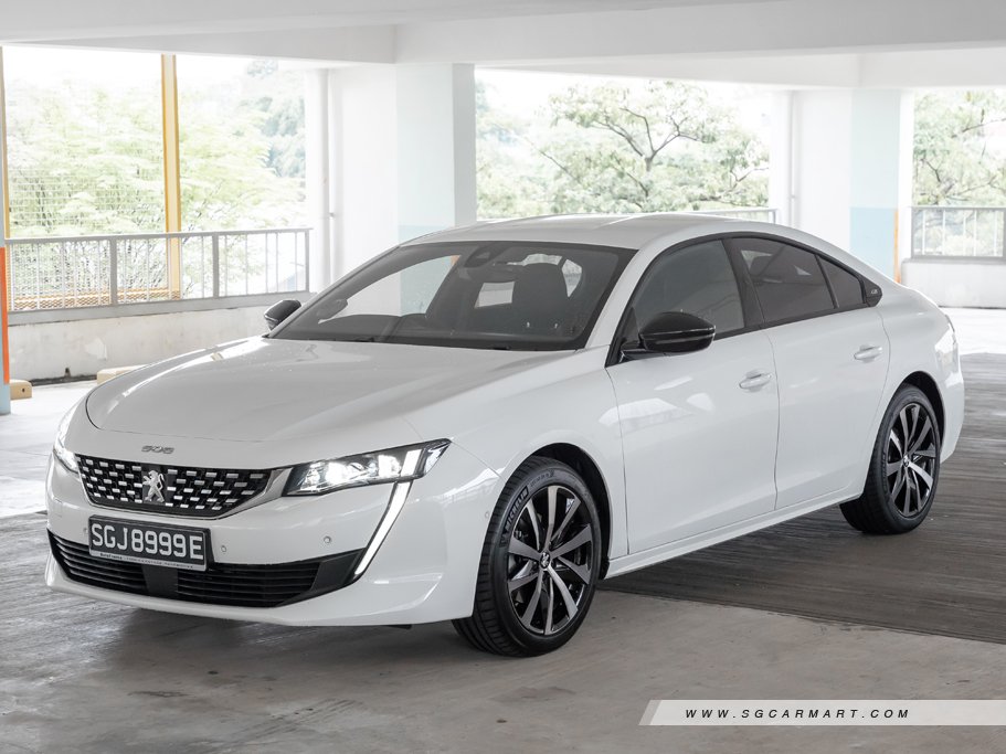 https://i.i-sgcm.com/new_cars/cars/12813/12813_g22