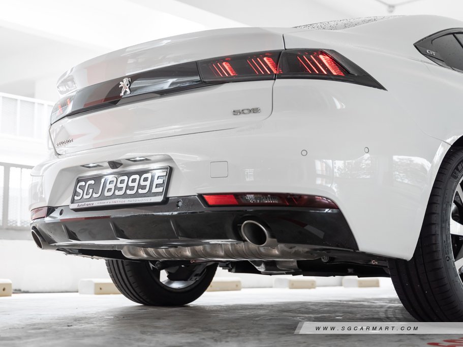 https://i.i-sgcm.com/new_cars/cars/12813/12813_g26