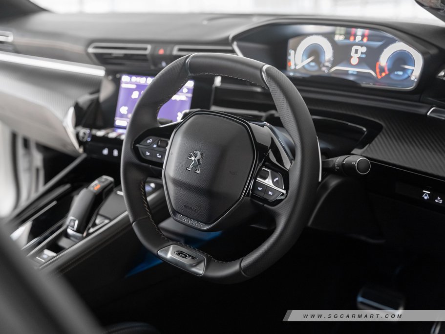 https://i.i-sgcm.com/new_cars/cars/12813/12813_g30
