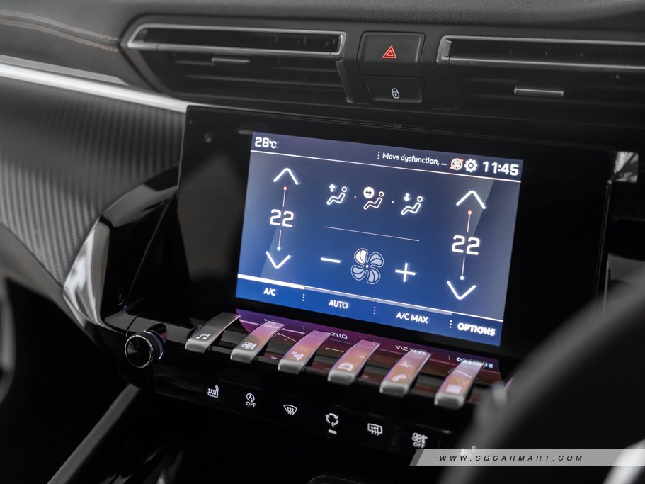 https://i.i-sgcm.com/new_cars/cars/12813/12813_g42