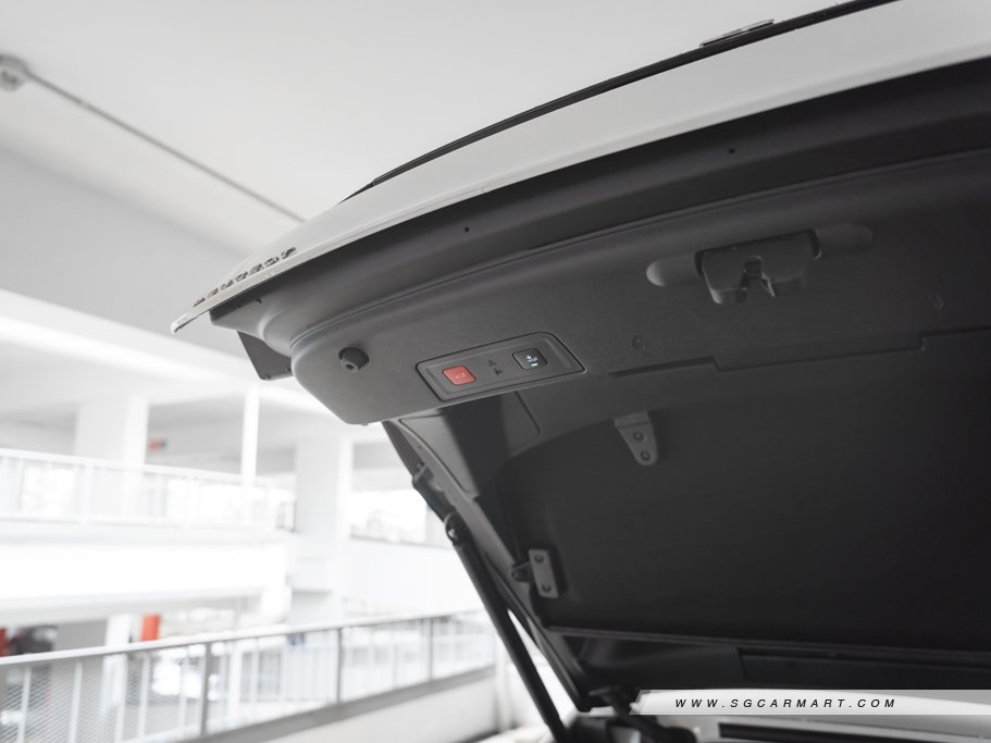 https://i.i-sgcm.com/new_cars/cars/12813/12813_g58