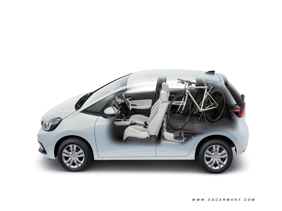https://i.i-sgcm.com/new_cars/cars/12816/12816_g101