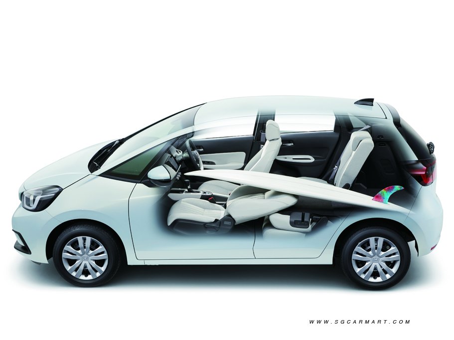 https://i.i-sgcm.com/new_cars/cars/12816/12816_g36