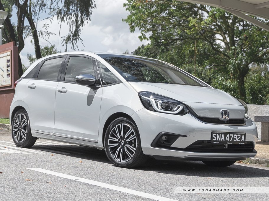 https://i.i-sgcm.com/new_cars/cars/12816/12816_g40
