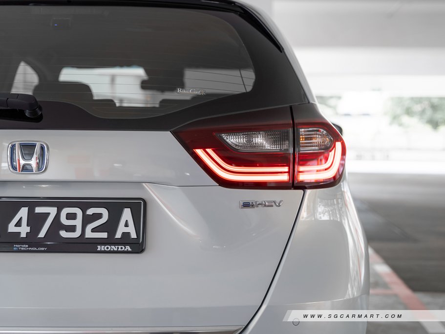 https://i.i-sgcm.com/new_cars/cars/12816/12816_g48