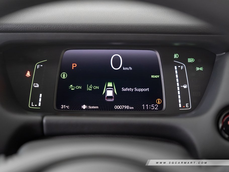 https://i.i-sgcm.com/new_cars/cars/12816/12816_g55