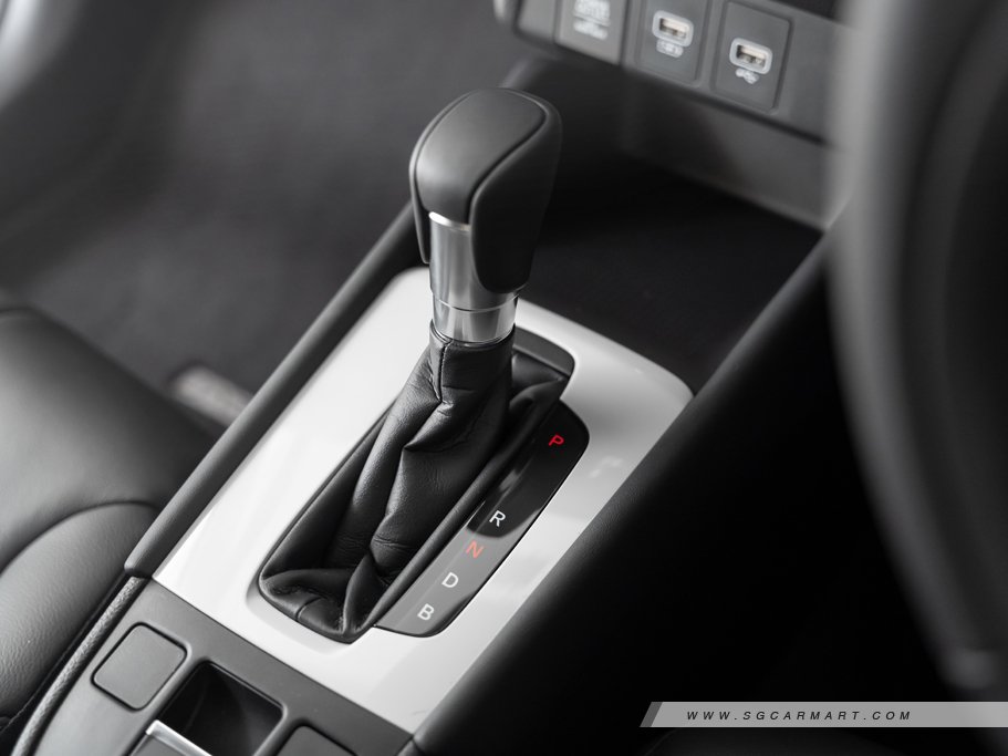 https://i.i-sgcm.com/new_cars/cars/12816/12816_g71
