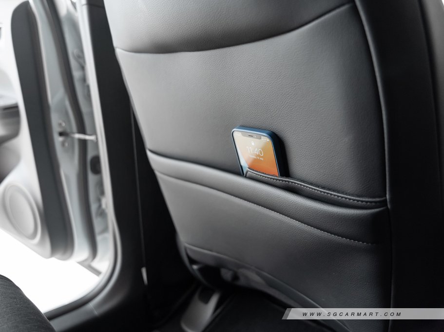 https://i.i-sgcm.com/new_cars/cars/12816/12816_g84