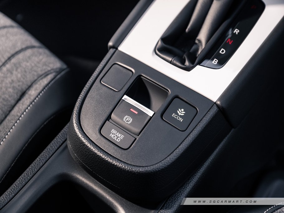 https://i.i-sgcm.com/new_cars/cars/12816/12816_g96