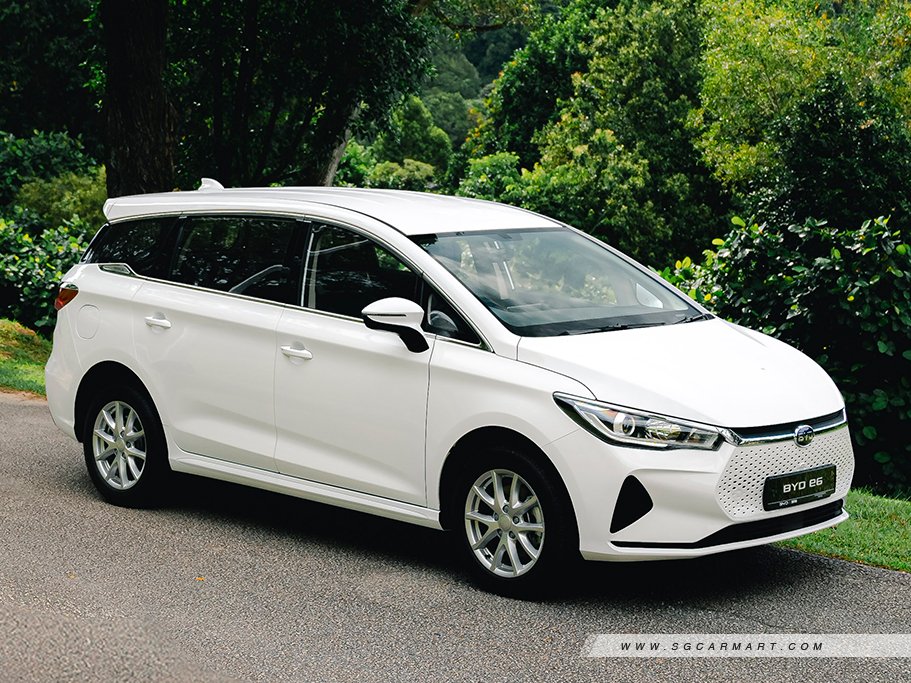 https://i.i-sgcm.com/new_cars/cars/12817/12817_g82
