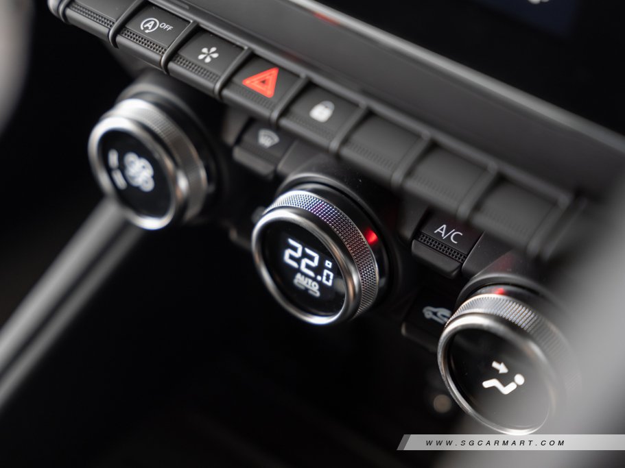 https://i.i-sgcm.com/new_cars/cars/12818/12818_g68