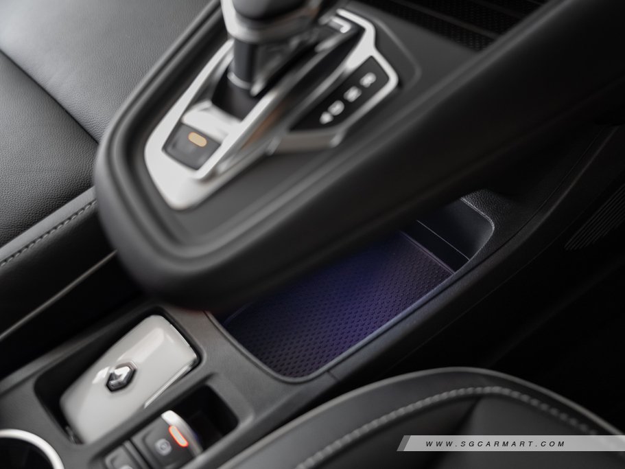 https://i.i-sgcm.com/new_cars/cars/12818/12818_g72