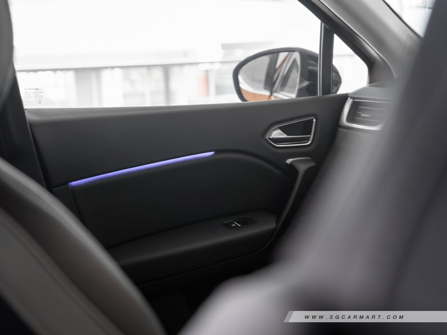 https://i.i-sgcm.com/new_cars/cars/12818/12818_g75
