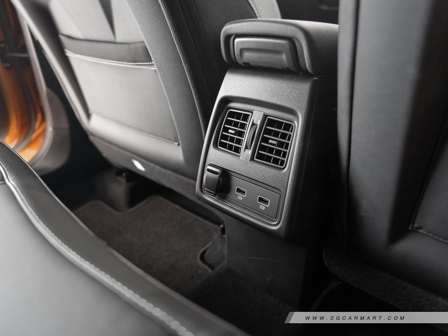 https://i.i-sgcm.com/new_cars/cars/12818/12818_g79