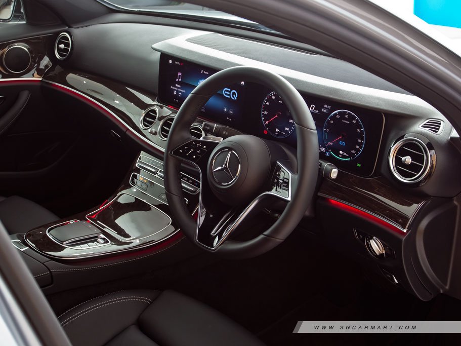 https://i.i-sgcm.com/new_cars/cars/12819/12819_g12