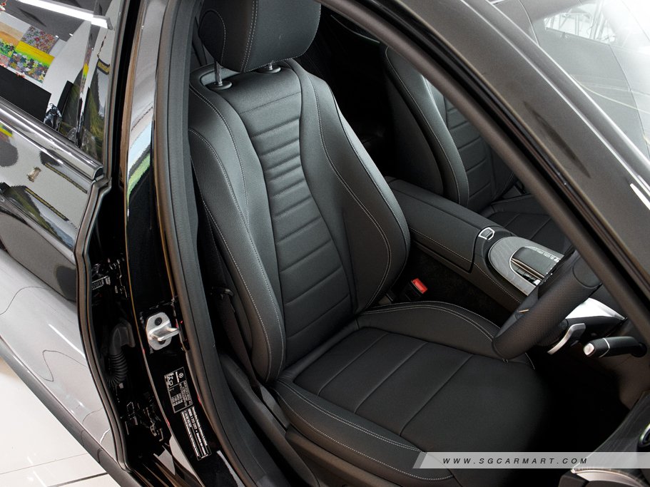 https://i.i-sgcm.com/new_cars/cars/12819/12819_g54