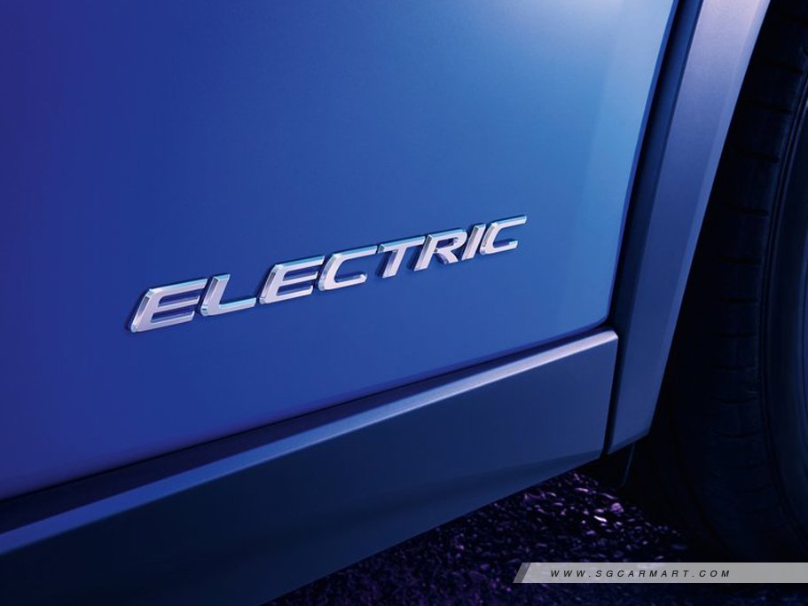 https://i.i-sgcm.com/new_cars/cars/12822/12822_g13