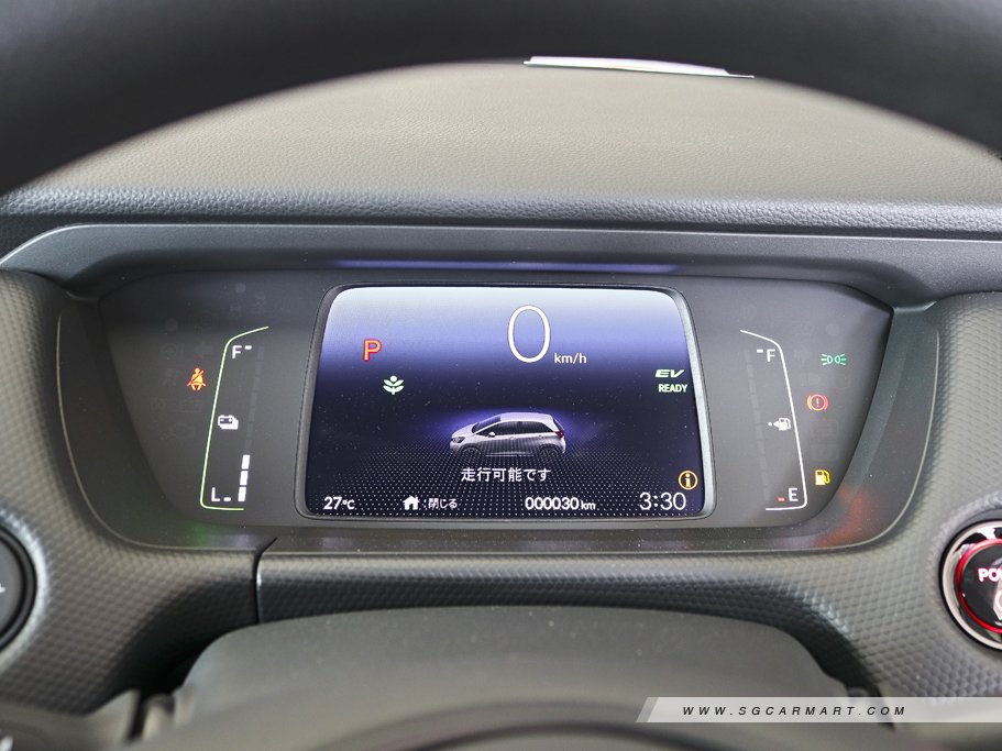 https://i.i-sgcm.com/new_cars/cars/12823/12823_g16