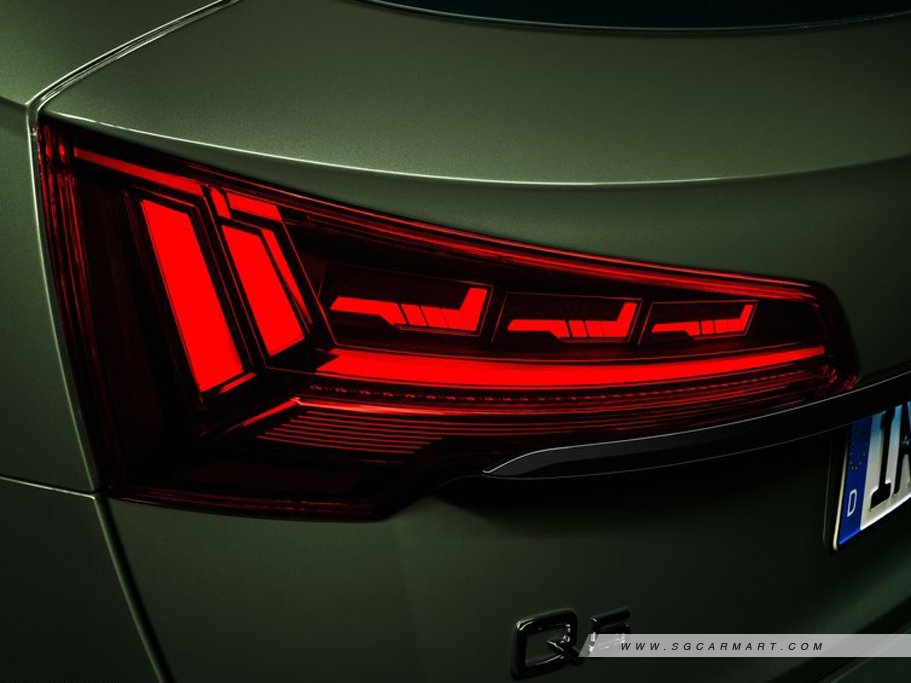 https://i.i-sgcm.com/new_cars/cars/12827/12827_g13