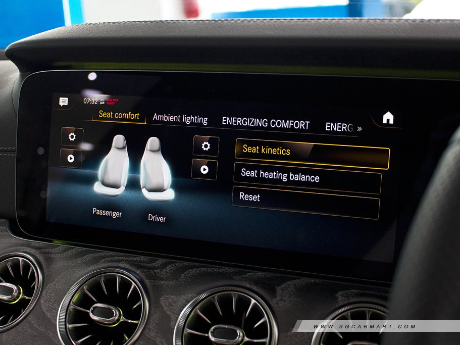 https://i.i-sgcm.com/new_cars/cars/12829/12829_g13