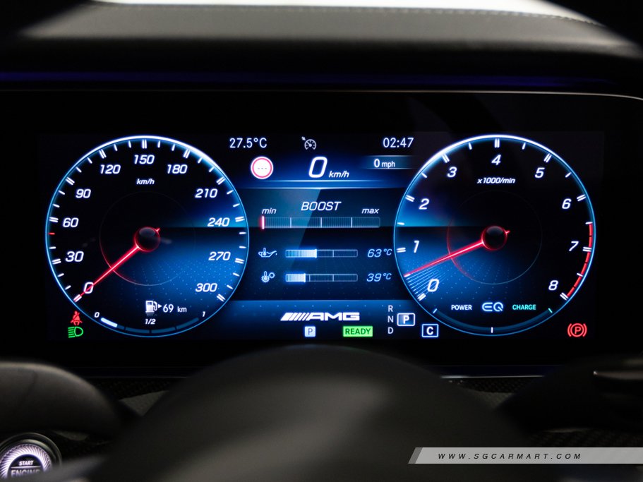 https://i.i-sgcm.com/new_cars/cars/12829/12829_g40