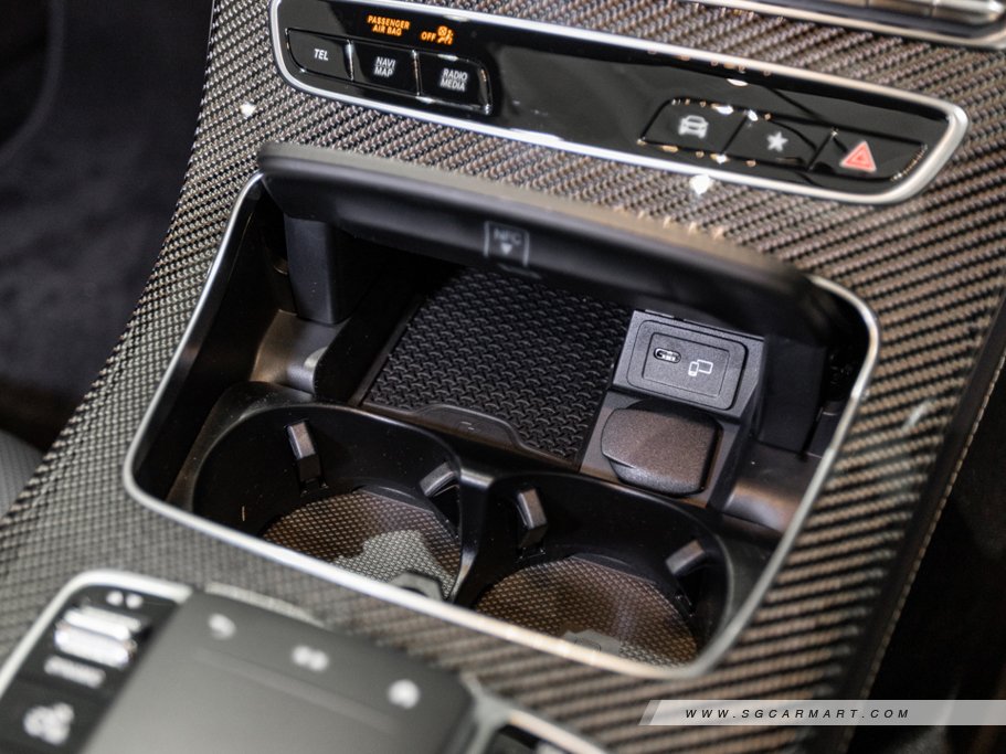 https://i.i-sgcm.com/new_cars/cars/12829/12829_g44