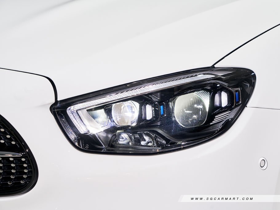 https://i.i-sgcm.com/new_cars/cars/12829/12829_g64