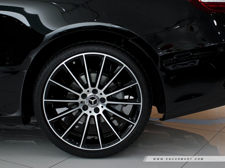 https://i.i-sgcm.com/new_cars/cars/12829/12829_g6