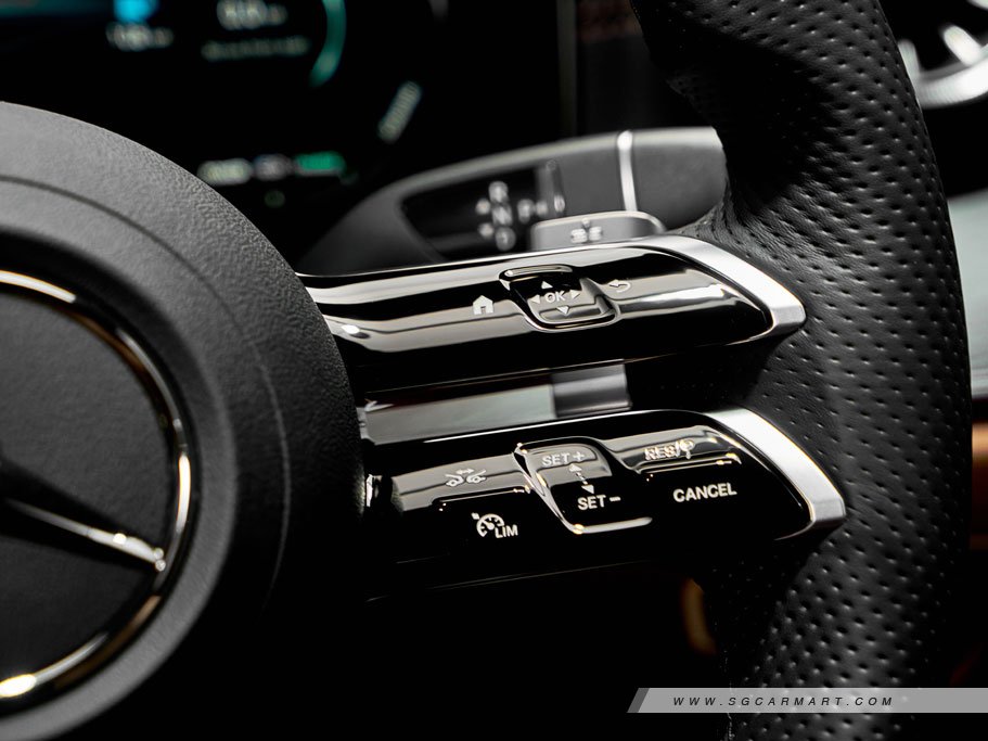 https://i.i-sgcm.com/new_cars/cars/12829/12829_g81