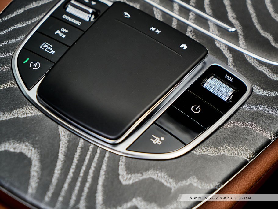 https://i.i-sgcm.com/new_cars/cars/12829/12829_g89