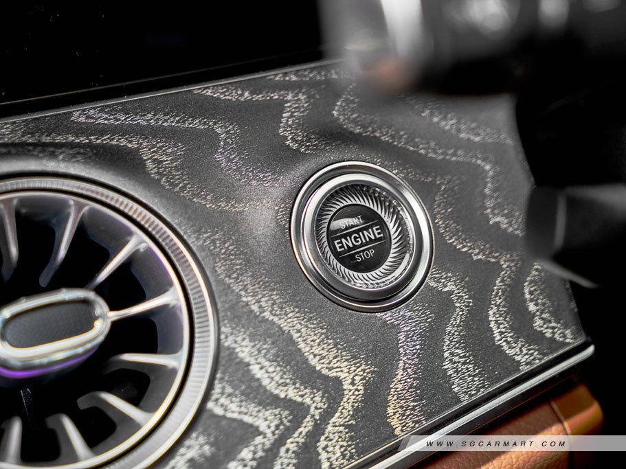https://i.i-sgcm.com/new_cars/cars/12829/12829_g90