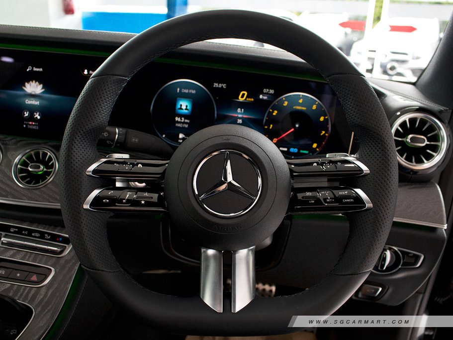 https://i.i-sgcm.com/new_cars/cars/12829/12829_g9
