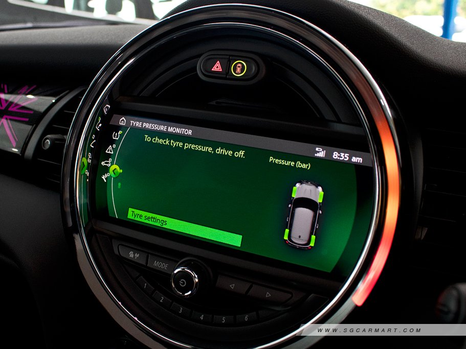https://i.i-sgcm.com/new_cars/cars/12833/12833_g18