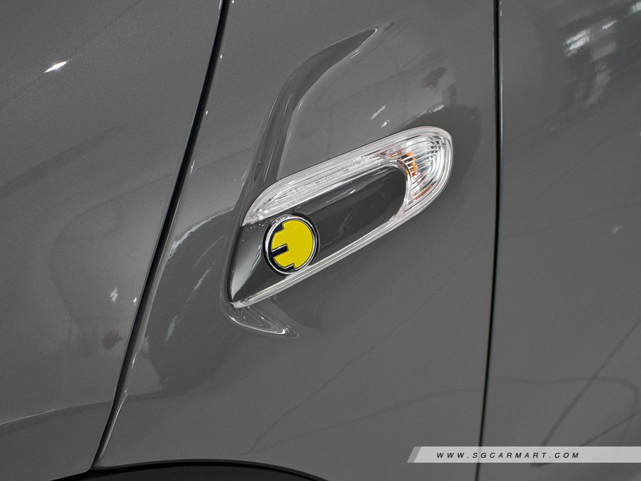 https://i.i-sgcm.com/new_cars/cars/12833/12833_g7