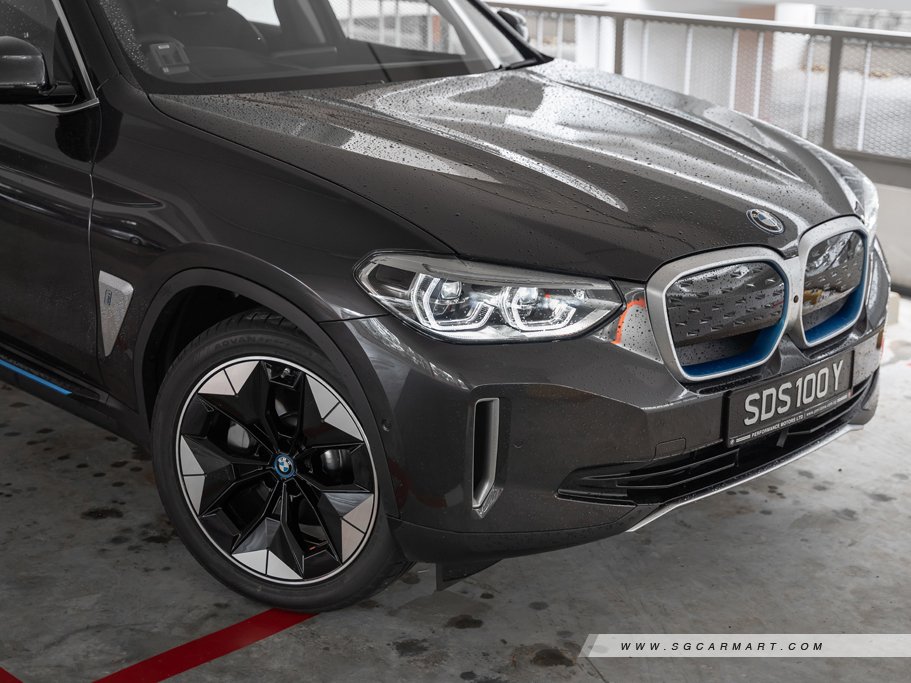 https://i.i-sgcm.com/new_cars/cars/12835/12835_g40